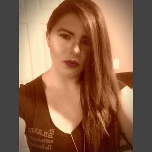 Meet your Posher, Lorena